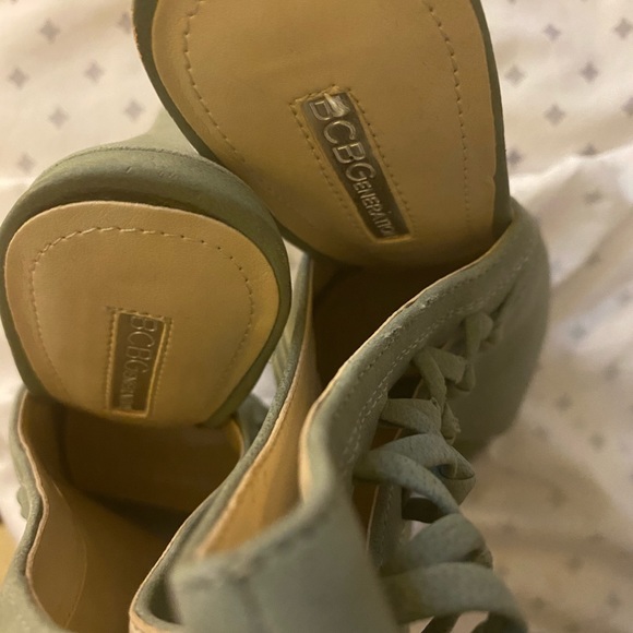 Heels to kill - Picture 5 of 5